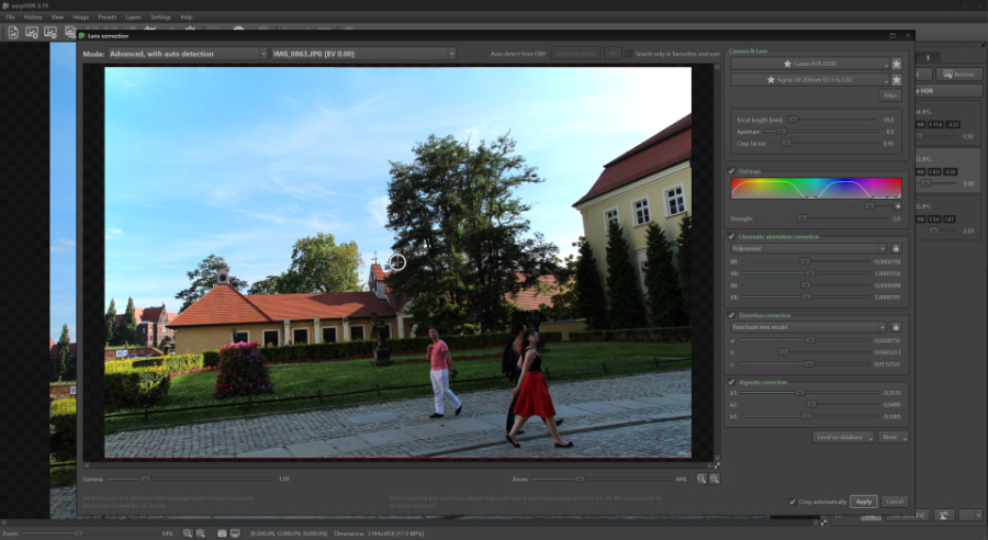 Lens correction tool in easyHDR image processing software