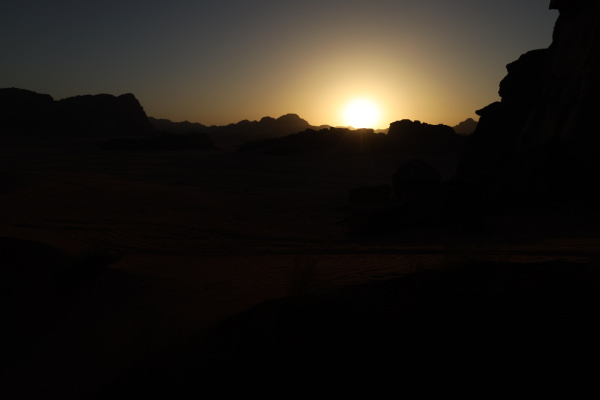 Wadi Rum sunset, one of raw photos later used for HDR processing, thumbnail