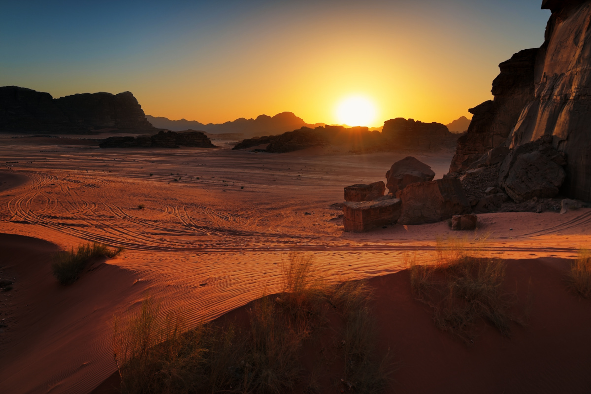 Wadi Rum sunset HDR photo